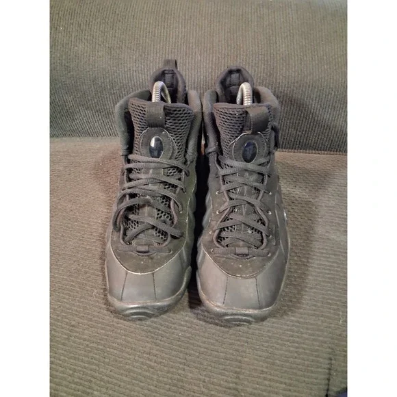 Nike Shoes Women's 6.5 Youth 5Y Foam Posite Black Basketball Sneakers FN7143-001 - Picture 2 of 8